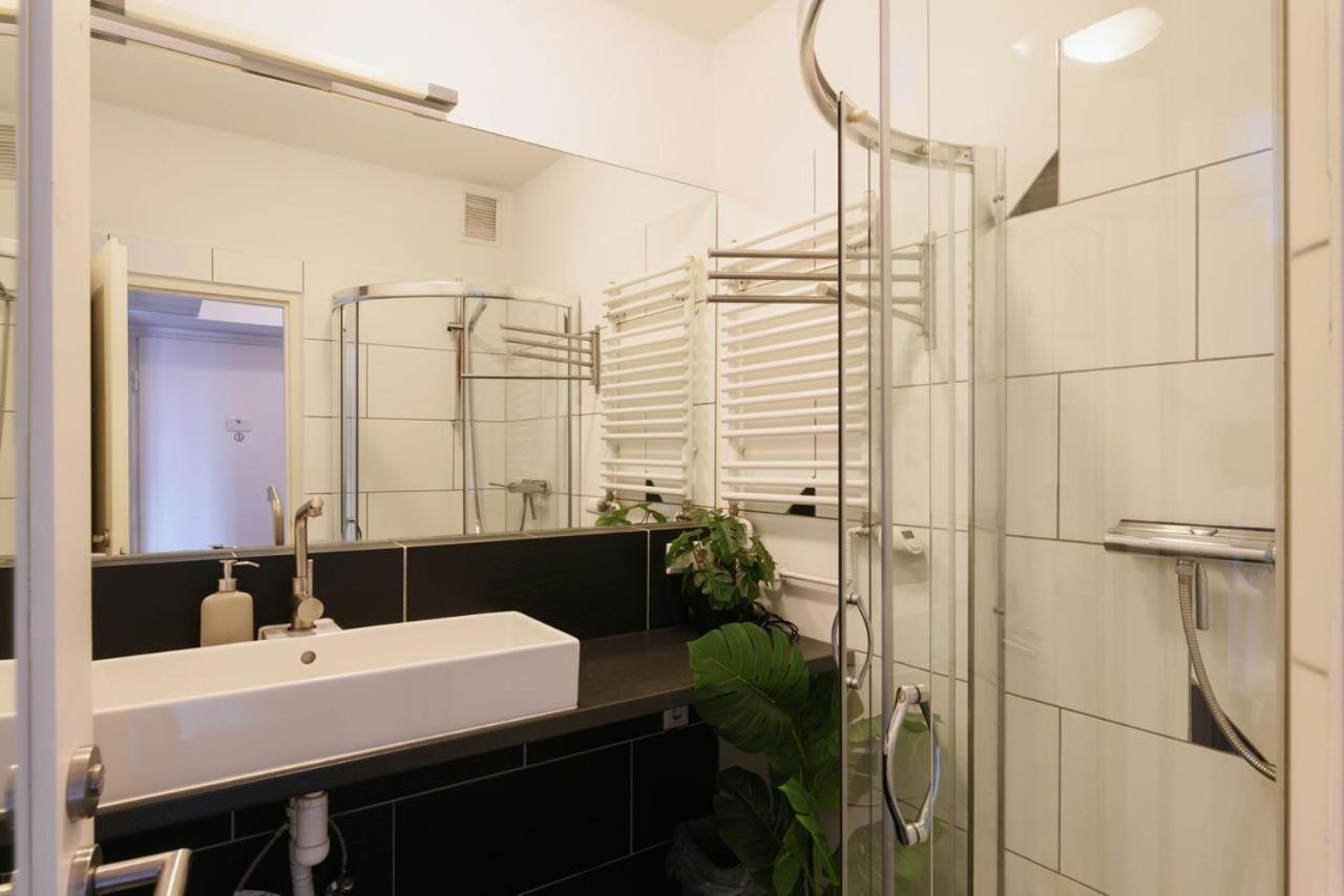 Appartement Modern In Prime Location *
